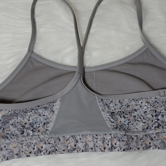 Lululemon Flow Y Bra IV
Petite Fleur Silver Spoon - Picture 5 of 9